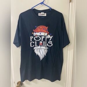 Poppy claus christmas tee